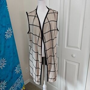 Ultra Teeze 1X Windowpane Plaid Beige Open Front Sleeveless Duster Cardigan